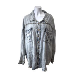 Oli and Hali Oversized Western Button Up Denim Top Fringe Country Boutique Large
